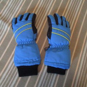 Bundle 3 for $15 - Children's Gloves
